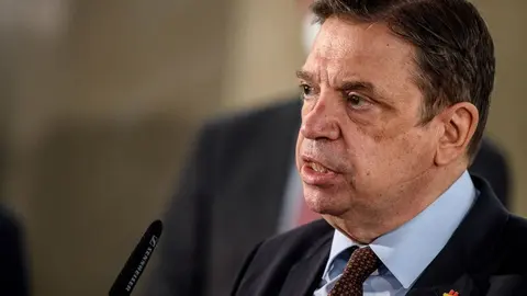 Drama en el campo: El ministro 'andaluz' Luis Planas le da la "puntilla" con recortes hist&oacute;ricos