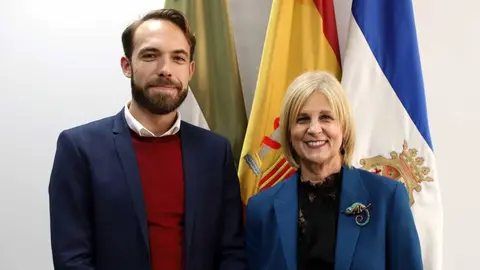 Carlos Granados con Mar&iacute;a Jos&eacute; Garc&iacute;a-Pelayo