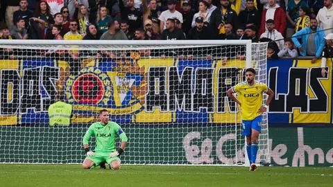 Conan Ledesma y Chris Ramos en el C&aacute;diz CF - Valencia CF | Salvador L&oacute;pez Medina para El MIRA