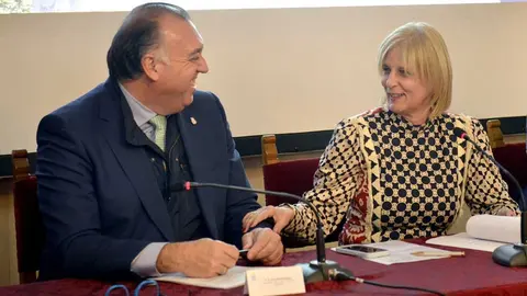 Arturo Bernal y Mar&iacute;a Jos&eacute; Garc&iacute;a-Pelayo