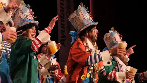 La noche de clasificatorias en la que m&aacute;s te puedes re&iacute;r en el Concurso del Carnaval de C&aacute;diz