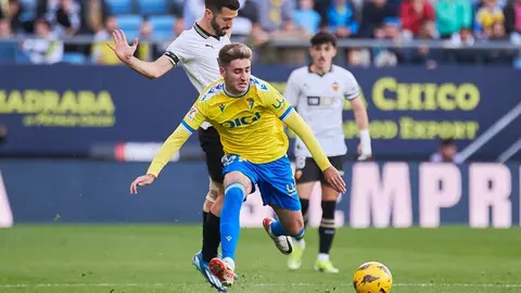 Robert Navarro en el C&aacute;diz CF - Valencia CF | Salvador L&oacute;pez Medina para El MIRA