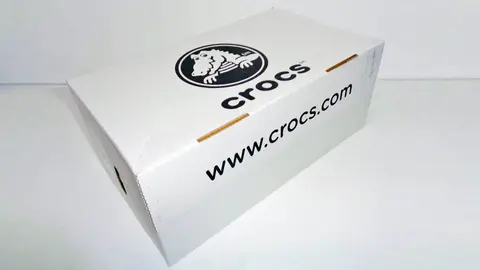 Caja de zapatillas CROCS