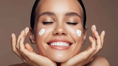Gel facial limpiador para todo tipo de pieles de Mercadona