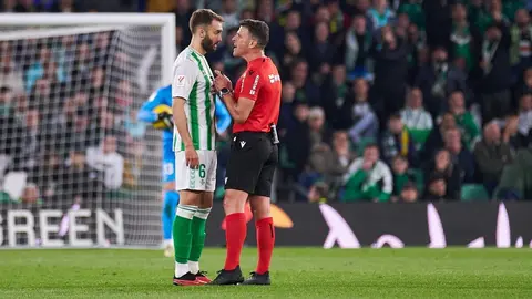 Germ&aacute;n Pezzella en el Real Betis - FC Barcelona | Salvador L&oacute;pez Medina para El MIRA