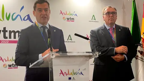 Juanma Moreno aprueba el decreto de apartamentos tur&iacute;sticos que permite su limitaci&oacute;n municipal (1)