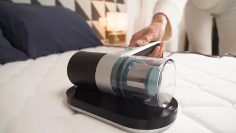 Aspirador de Colchones, sof&aacute;s y Tapicer&iacute;as Conga Rockstar 3000 Mattress de Cecotec en Amazon