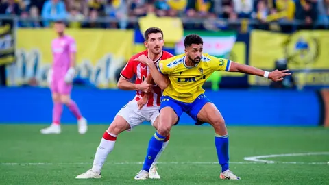 Chris Ramos y Dani Vivian en el C&aacute;diz CF - Athletic Club de Bilbao | ATH
