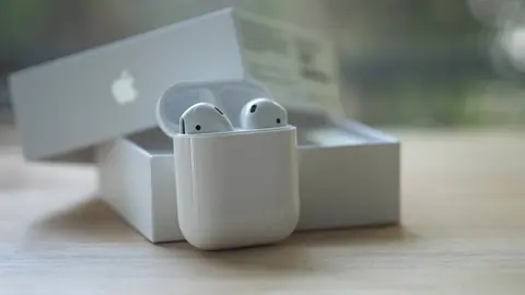 Apple AirPods 2&ordf; Generaci&oacute;n