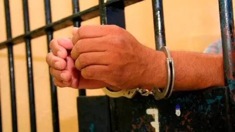 Sale con una amiga y aprovecha que estaba borracha para violarla en M&aacute;laga