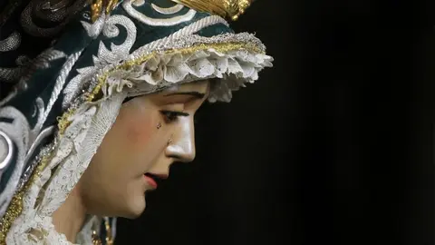 Mar&iacute;a Sant&iacute;sima de la Candelaria