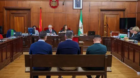 Juicio por narcotr&aacute;fico a un guardia civil en Sevilla: "La culpa era de un mando, lo sab&iacute;a todo"