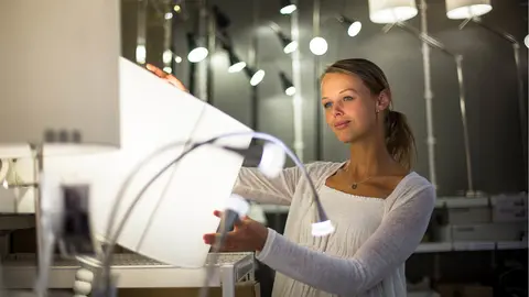 Secci&oacute;n de iluminaci&oacute;n de IKEA