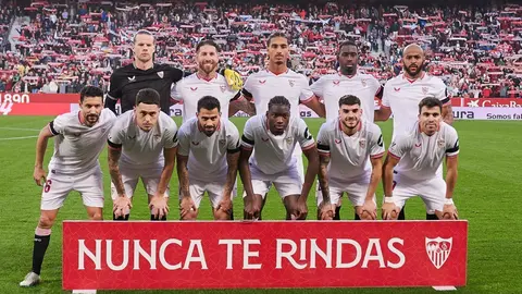 Once titular del Sevilla FC ante el CA Osasuna | Salvador L&oacute;pez Medina para El MIRA