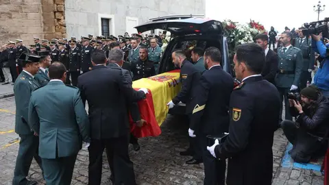 Funeral en C&aacute;diz por el Guardia Civil fallecido en Barbate