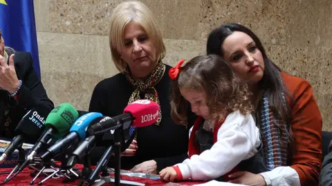 Presentaci&oacute;n de la recaudaci&oacute;n de la Carrera Solidaria Escolar a Favor de Valentina (2)