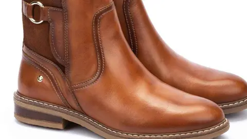 Botines Aldaya en piel con detalle de pespuntes de Pikolinos en El Corte Ingl&eacute;s