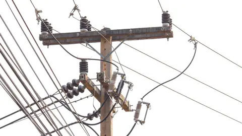 Cables de alta tensi&oacute;n