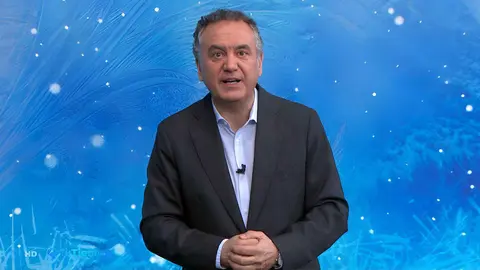 Roberto Brasero anuncia el tiempo en Antena 3