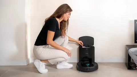 Robot aspirador con navegaci&oacute;n l&aacute;ser y base de autovaciado Conga 8290 Immortal Ultra Power Home X-Treme