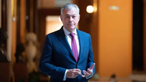 Jos&eacute; Luis Sanz, alcalde de Sevilla