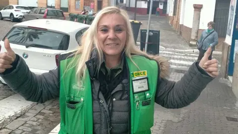 Antonia G&oacute;mez, vendedora de la ONCE