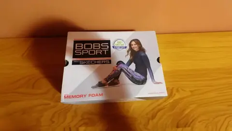 Caja de calzado BOBS de Skechers