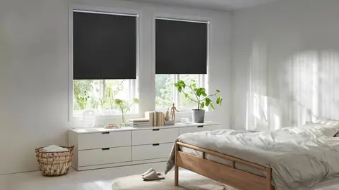 Estor enrollable opaco t&eacute;rmico con tiro lateral sin taladrar de montaje sencillo en Leroy Merlin