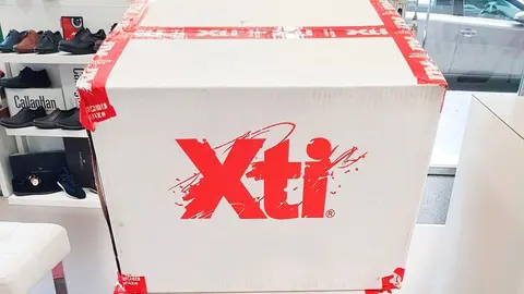 Caja de calzados XTI