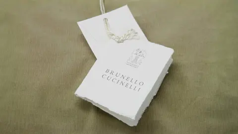 Ropa de dise&ntilde;o de lo &uacute;ltimo en moda de Brunello Cucinelli
