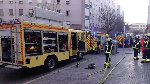 As&iacute; destroza un incendio una vivienda en C&aacute;diz. Los bomberos evitan una tragedia
