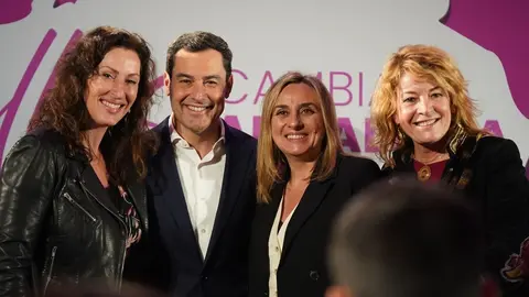Juanma Moreno, durante un acto previo al 8M