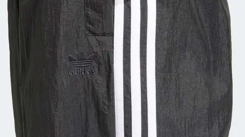 Pantal&oacute;n Woven Ballon de Adidas