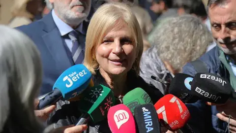 Minuto de silencio en Jerez por el aniversario del atentado del 11M | Cristo Garc&iacute;a