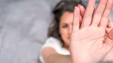 Una mujer, v&iacute;ctima de una agresi&oacute;n sexual