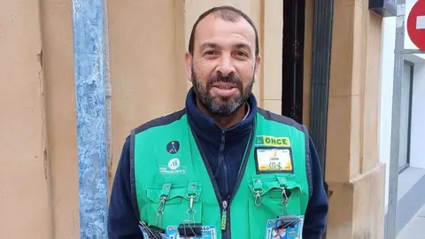 Jaime Romero, vendedor de la ONCE en Marchena (Sevilla)