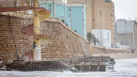 El colector de aguas pluviales de la playa de Santa Mar&iacute;a