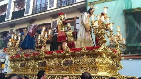 El paso de misterio de Jes&uacute;s ante Herodes del Domingo de Ramos sevillano