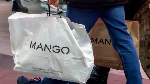 Bolsas de compra de Mango