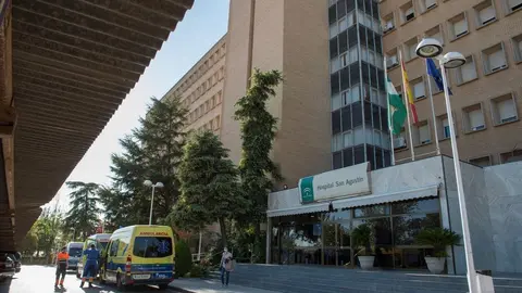 El Hospital San Agust&iacute;n de Linares, lugar donde se produjo la agresi&oacute;n