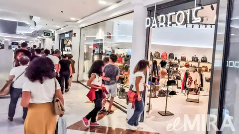 Tienda Parfois en Centro Comercial Bah&iacute;a Sur
