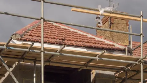 Tejado en reparaci&oacute;n