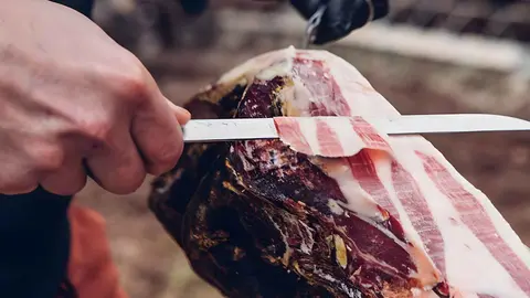 Jam&oacute;n ib&eacute;rico pata negra de 8,5 kg de la marca La Bellotita en Amazon