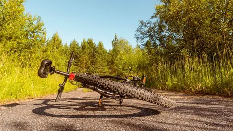 Una bicicleta en una foto de archivo