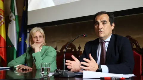 Mar&iacute;a Jos&eacute; Garc&iacute;a-Pelayo y Jos&eacute; Antonio Nieto | Cristo Garc&iacute;a