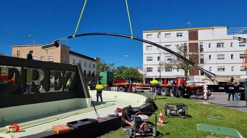 Colocaci&oacute;n de la rotonda de la venencia | Jes&uacute;s Catal&aacute;n