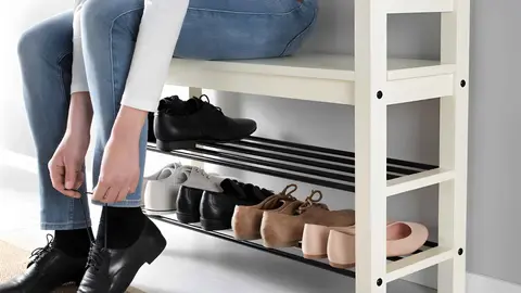 Banco zapatero HEMNES de Ikea