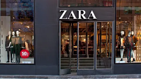 Entrada de tienda ZARA - Inditex