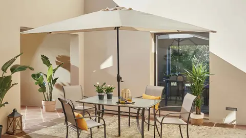 Parasol M&aacute;laga de Carrefour