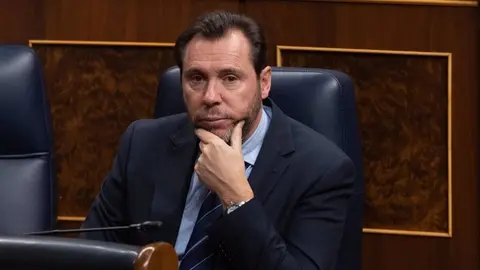 El ministro &Oacute;scar Puente